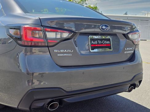 Used 2022 Subaru Legacy Touring XT AWD/4WD image 7