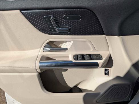 New 2026 Mercedes-Benz GLA 250 image 10