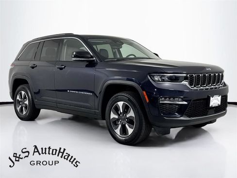 Used 2022 Jeep Grand Cherokee Limited 4xe AWD/4WD image 1