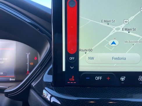 New 2025 Ford Escape ST-Line w/ Tech Pack #1 image 10