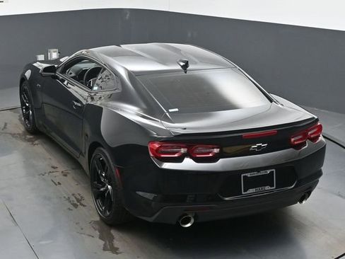 Used 2023 Chevrolet Camaro LT w/ Technology Package RWD image 34