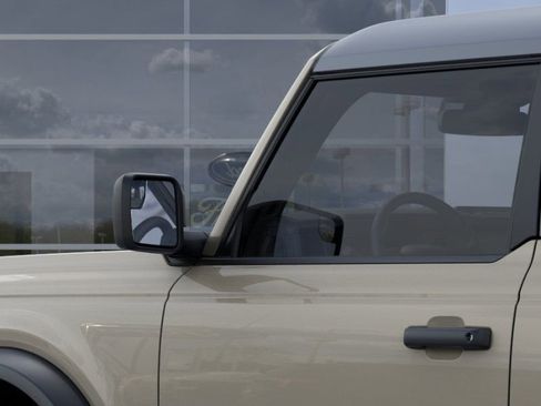 New 2025 Ford Bronco 2-Door AWD/4WD image 22