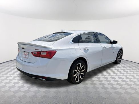 Used 2024 Chevrolet Malibu RS FWD image 17