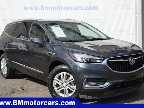 Used 2019 Buick Enclave Essence FWD image 1