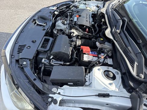 Used 2019 Honda Civic LX image 30