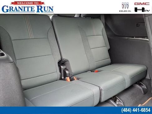 New 2026 GMC Acadia AT4 w/ Luxury Package image 7