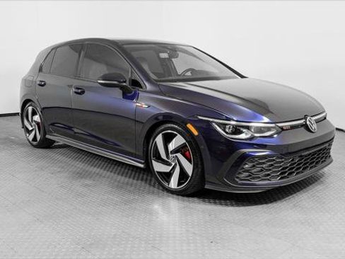 Used 2022 Volkswagen GTI Autobahn FWD image 11