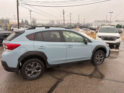 Used 2022 Subaru Crosstrek 2.5i Sport w/ Moonroof Package image 5