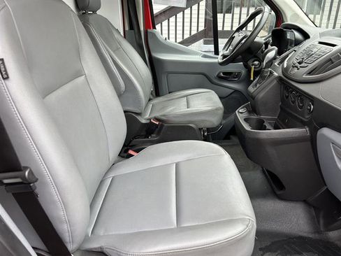 Used 2019 Ford Transit 250 130 Medium Roof image 12