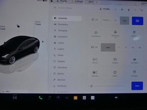Used 2023 Tesla Model 3 Standard Range image 12
