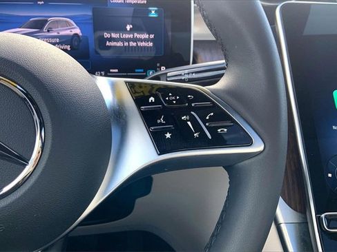 Used 2025 Mercedes-Benz GLC 300 GLC 300 image 21