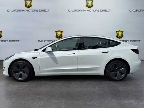 Used 2023 Tesla Model 3 Standard Range RWD image 2