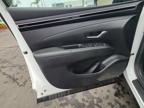 Used 2022 Hyundai Tucson SEL w/ Cargo Package FWD image 16