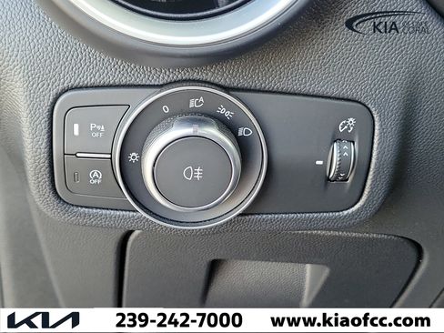 Used 2024 Alfa Romeo Stelvio Quadrifoglio w/ Active Assist Plus Package AWD/4WD image 25