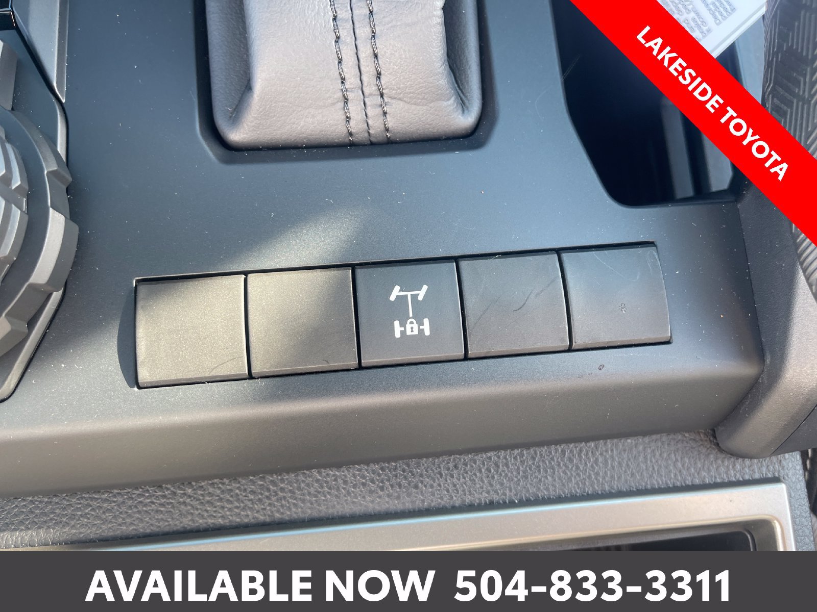 Certified 2026 Toyota Tacoma TRD Off-Road AWD/4WD image 32