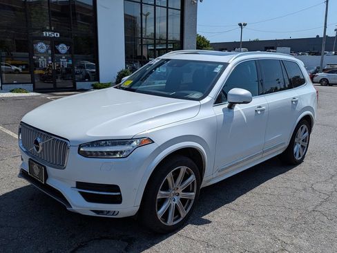 Used 2019 Volvo XC90 T6 Inscription w/ Luxury Package AWD/4WD image 2