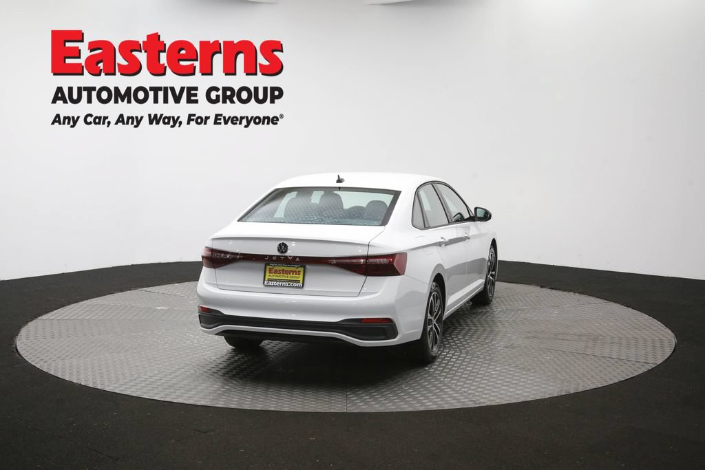 Used 2025 Volkswagen Jetta Sport FWD image 38