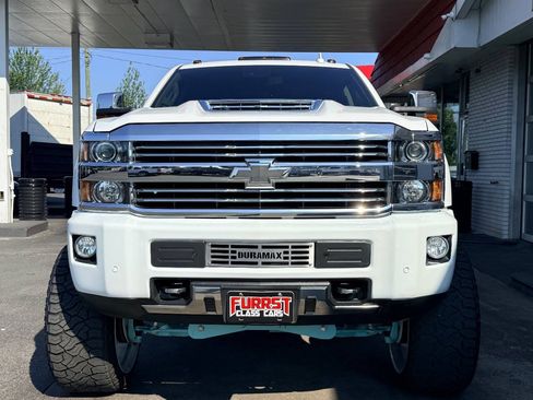 Used 2017 Chevrolet Silverado 2500 High Country w/ Duramax Plus Package AWD/4WD image 7