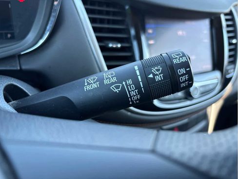 Used 2022 Chevrolet Trax LS w/ Tint and Cruise Package image 27