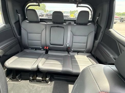 Used 2025 Chevrolet Silverado EV RST AWD/4WD image 31