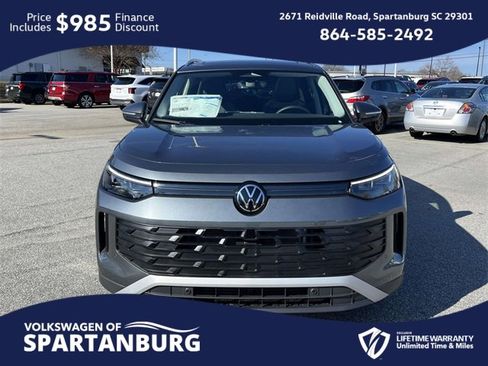 New 2026 Volkswagen Tiguan SE image 8