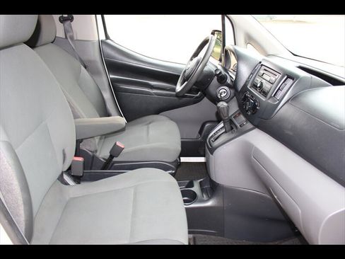 Used 2016 Nissan NV200 S FWD image 20