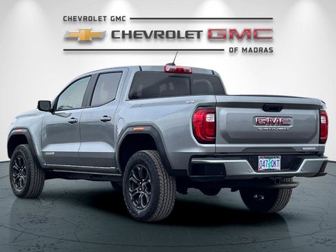 Used 2025 GMC Canyon Elevation w/ Convenience Package image 5
