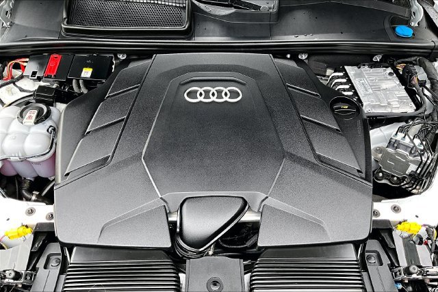 Used 2026 Audi Q7 3.0T Premium Plus AWD/4WD image 31