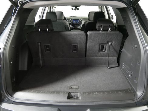 Used 2021 Chevrolet Traverse LT AWD/4WD image 18