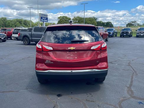 Used 2019 Chevrolet Equinox LT w/ Driver Convenience Package FWD image 4