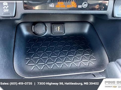 Used 2024 Toyota RAV4 XLE image 22