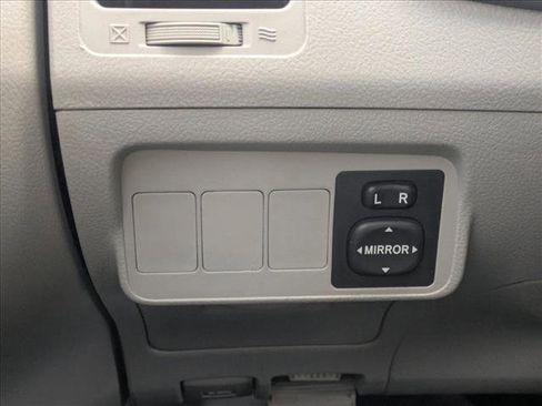 Used 2009 Toyota Corolla LE image 14