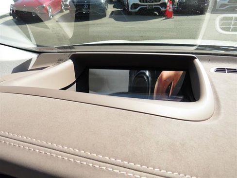 Certified 2023 Mercedes-Benz EQS 580 4MATIC Sedan image 9