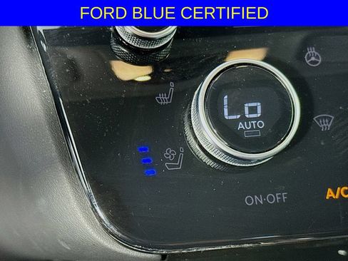Used 2023 INFINITI QX60 Luxe w/ Performance Audio Package FWD image 24