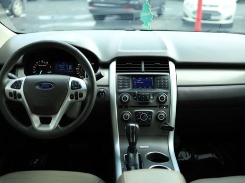 Used 2014 Ford Edge SEL w/ Equipment Group 204A FWD image 32