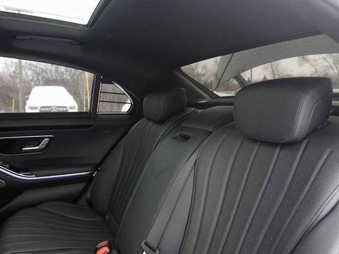 Certified 2022 Mercedes-Benz S 500 S 500 image 24