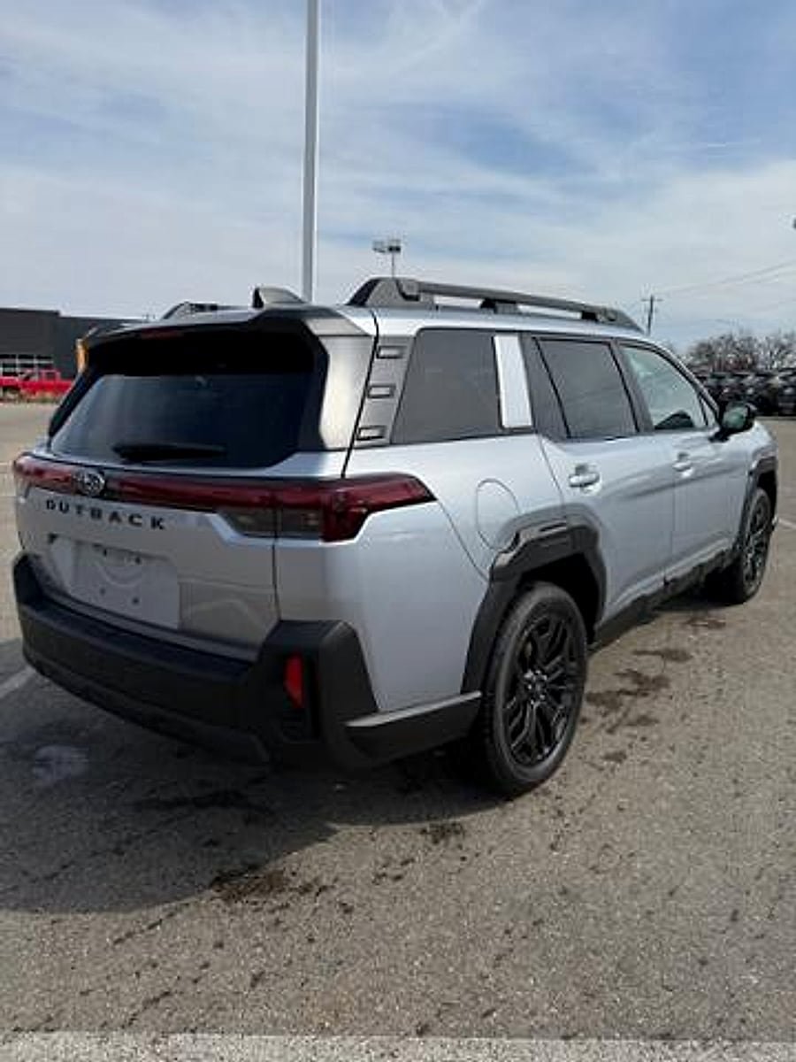 New 2026 Subaru Outback Limited XT AWD/4WD image 3