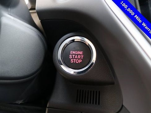 Used 2025 Subaru Crosstrek 2.0i Premium image 24