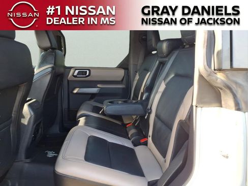 Used 2023 Ford Bronco Wildtrak AWD/4WD image 26