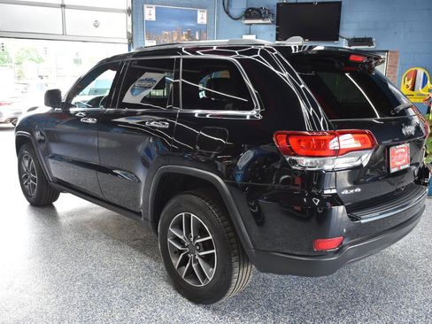 Used 2021 Jeep Grand Cherokee Limited AWD/4WD image 7