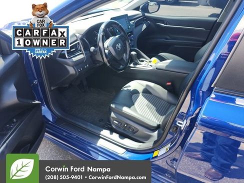 Used 2024 Toyota Camry SE w/ Convenience Package FWD image 17