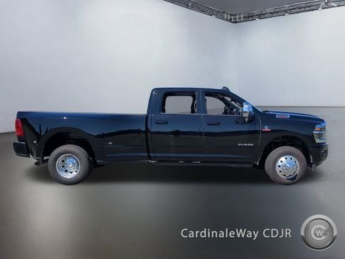 New 2026 RAM 3500 Laramie AWD/4WD image 3