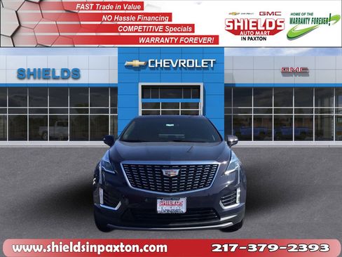 Used 2025 Cadillac XT5 Premium Luxury AWD/4WD image 2