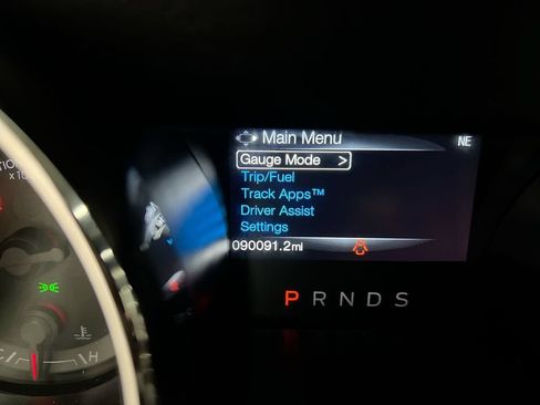 Used 2017 Ford Mustang Coupe RWD image 13