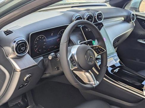 New 2026 Mercedes-Benz GLC 300 4MATIC image 3