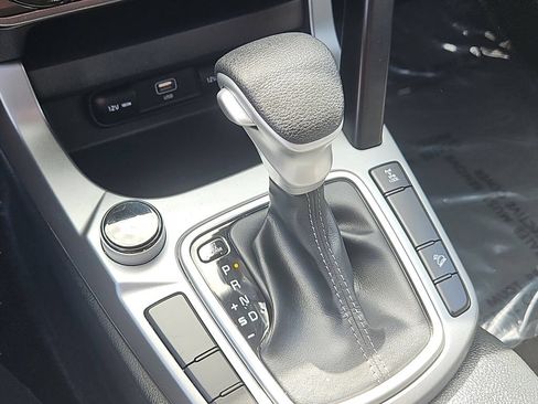 Certified 2024 Kia Seltos LX AWD/4WD image 22