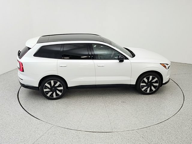 New 2026 Volvo EX90 Plus AWD/4WD image 16