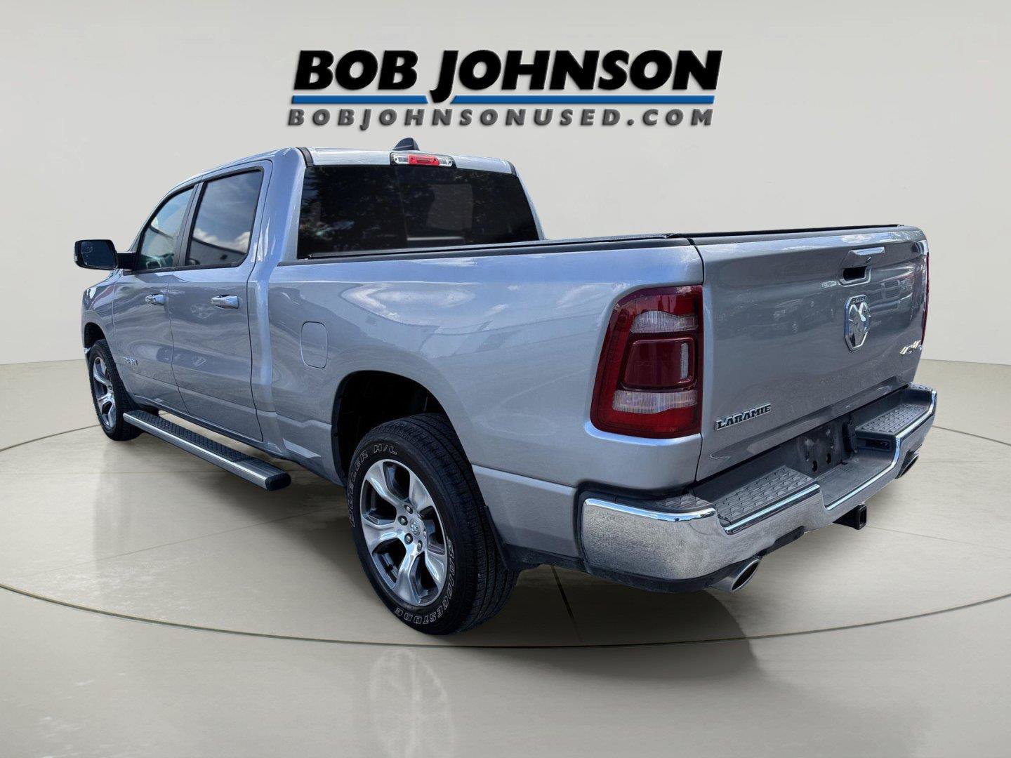 Used 2024 RAM 1500 Laramie AWD/4WD image 5
