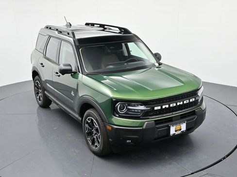 New 2025 Ford Bronco Sport Outer Banks w/ Outer Banks Tech Package+ image 18