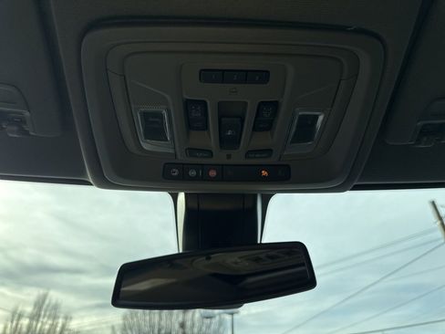 Used 2022 GMC Sierra 2500 Denali image 38